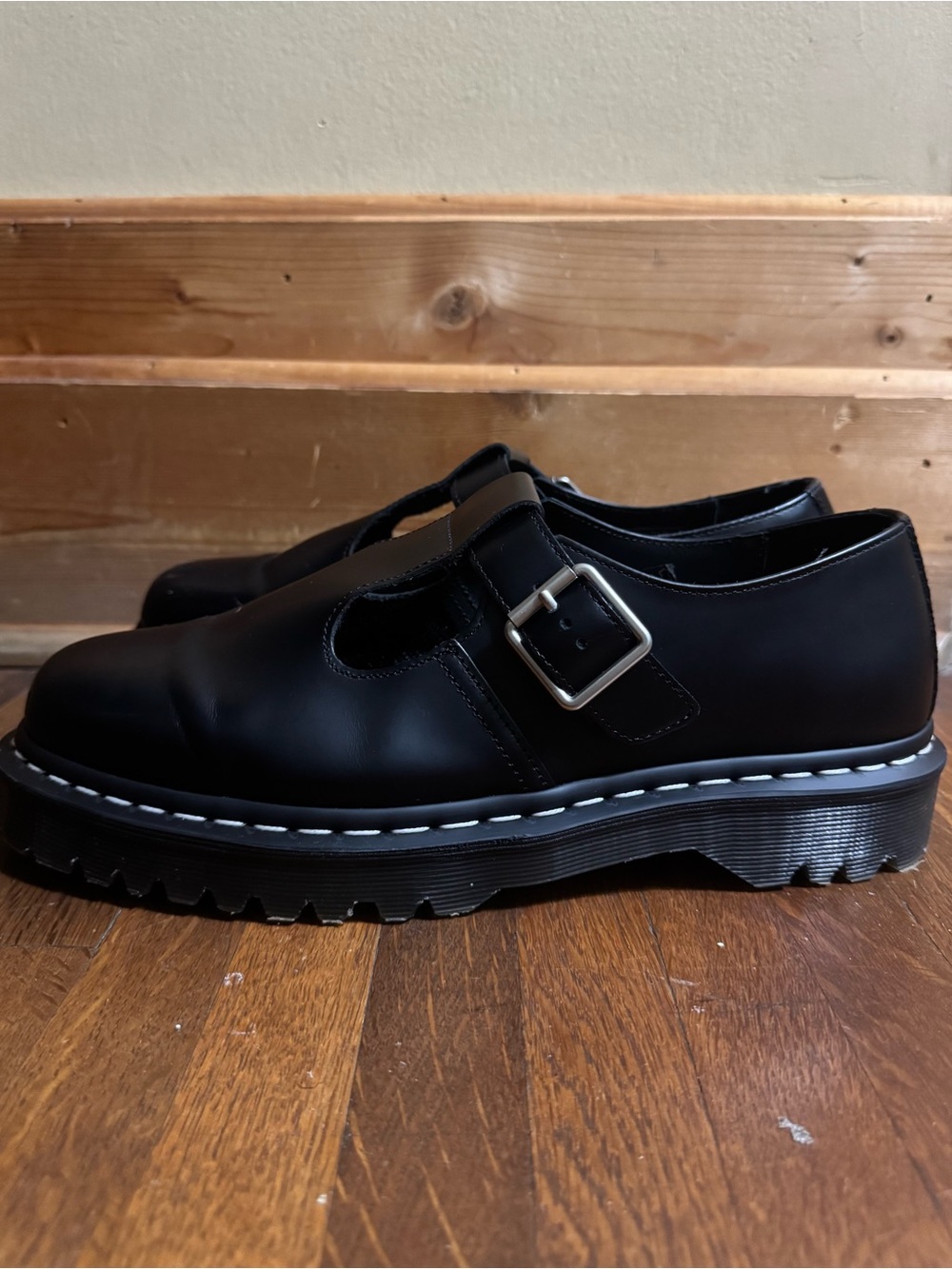 Mens Dr. Martens Black Leather T-Strap Buckle Loafers size 11